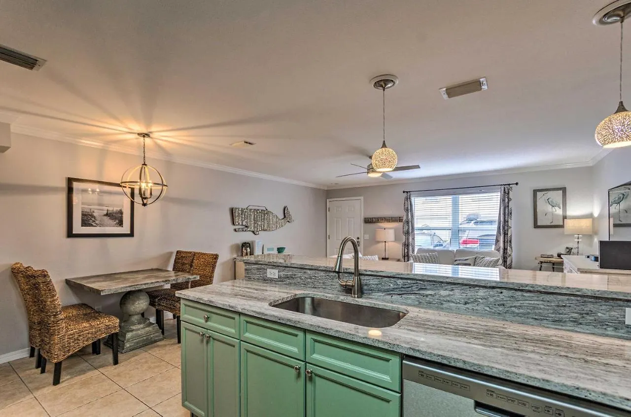 Beautiful Townhome Steps From Miramar Beach! Destin United States