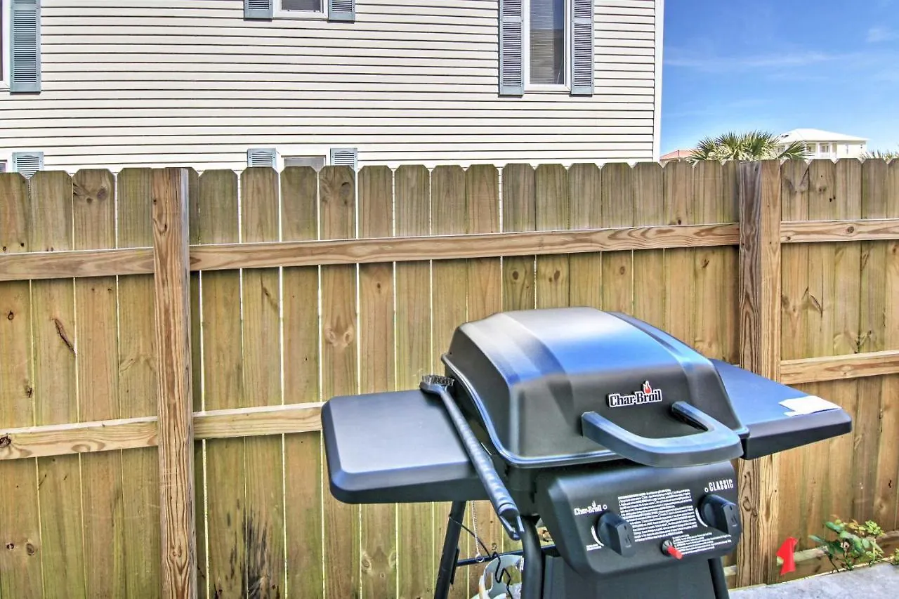 Beautiful Townhome Steps From Miramar Beach! Destin Holiday home